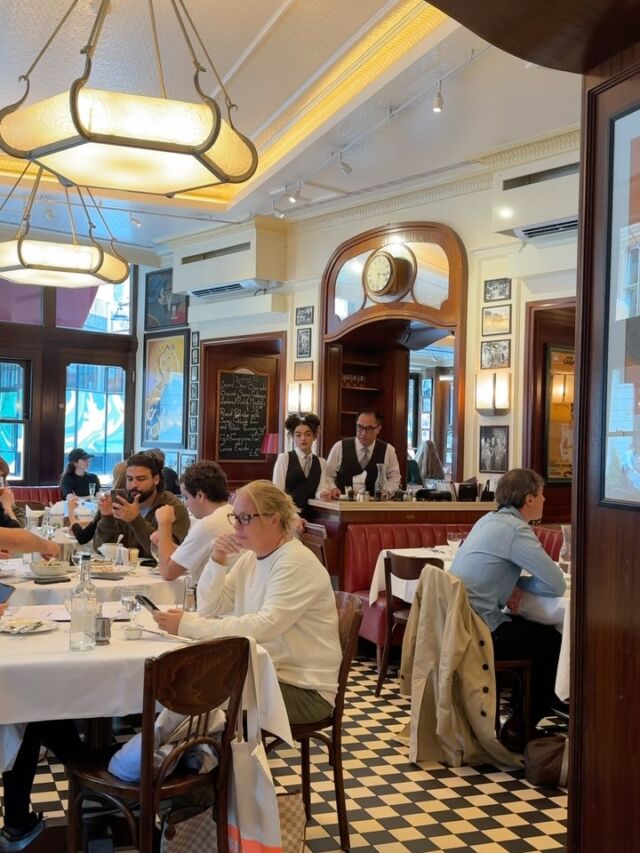 Our interiors may echo a Parisian brasserie, but the feeling is unmistakably local. A Chelsea mainstay with a very French accent.